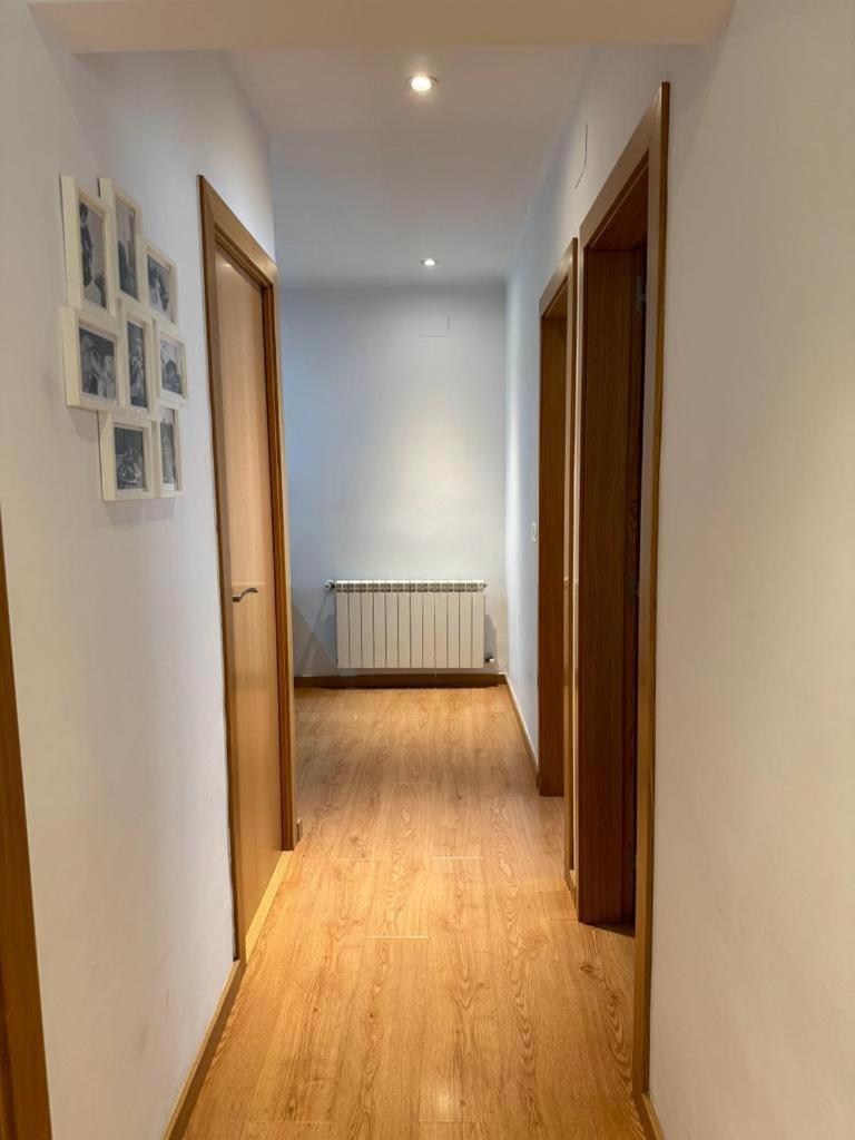 Apartament Ixa *